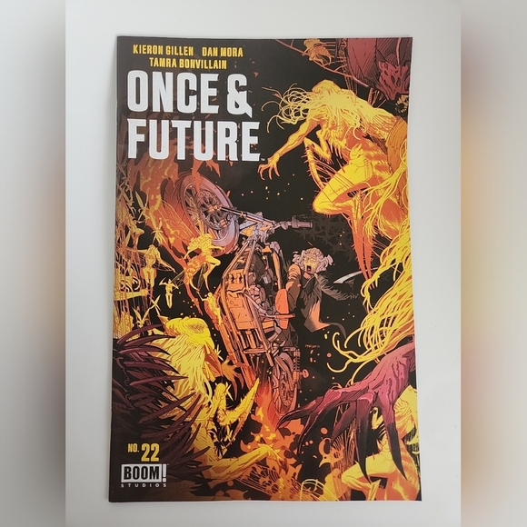 20 Comic Book Lot- Marvel, Dc and More !!! - Comics Collection in Mint Condition - Picture 10 of 14